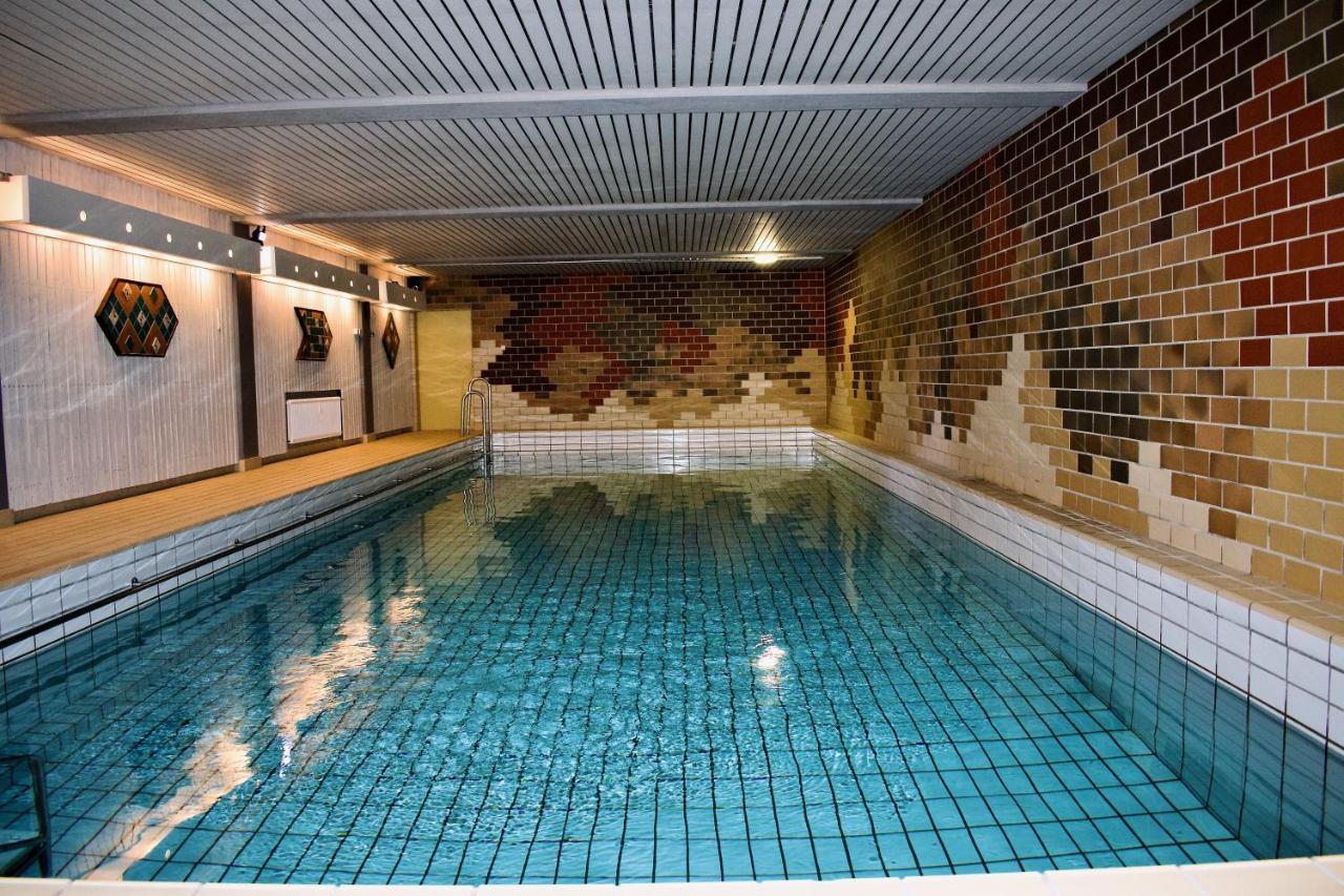 באיירסברון Appartement Mit Herrlicher Aussicht Uebers Murgtal מראה חיצוני תמונה