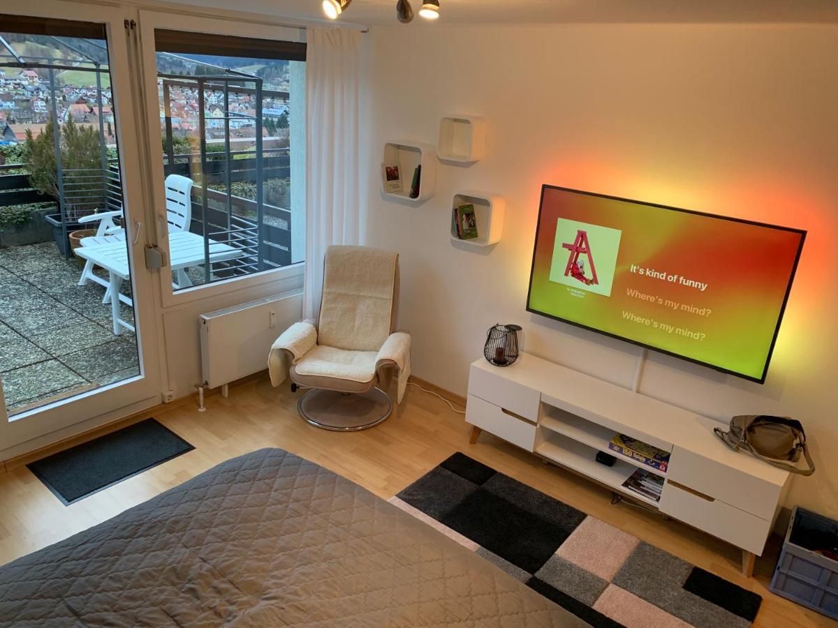 באיירסברון Appartement Mit Herrlicher Aussicht Uebers Murgtal מראה חיצוני תמונה